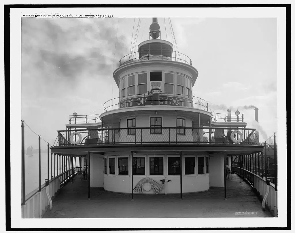 City 2Bof 2Bdetroit 2Biii 2Bpilot 2Bhouse