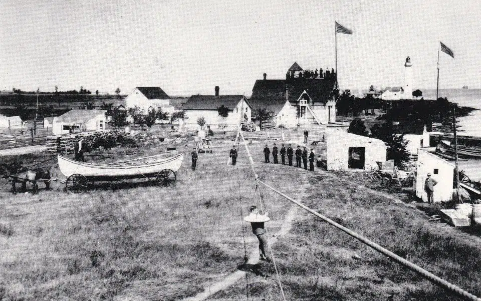 Pointe 2Baux 2Bbarques 2Blife 2Bsaving 2Bstation 2B 2Bhuron 2Bcity