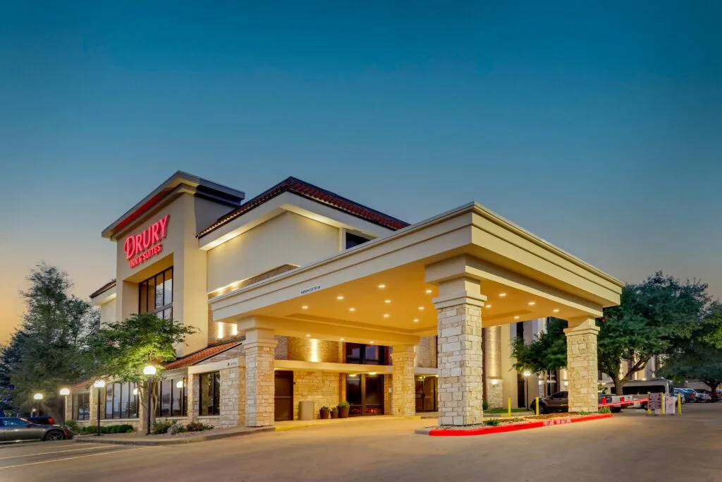 45 Dis Austin N Exterior