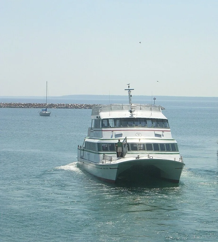Arnold Transit Company