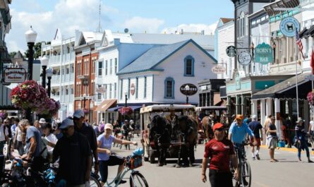 What To Wear At Mackinac Island