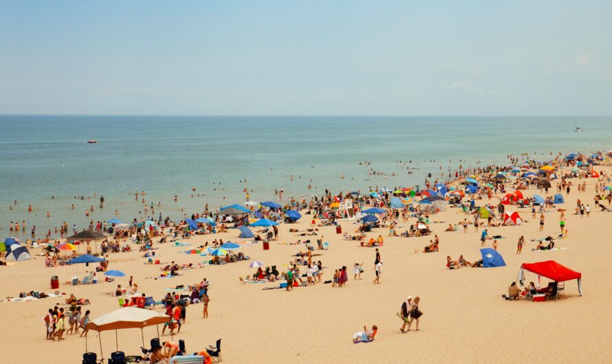 7 Top Beachfront Resorts On Lake Michigan For The Glorious Summer Of 2026