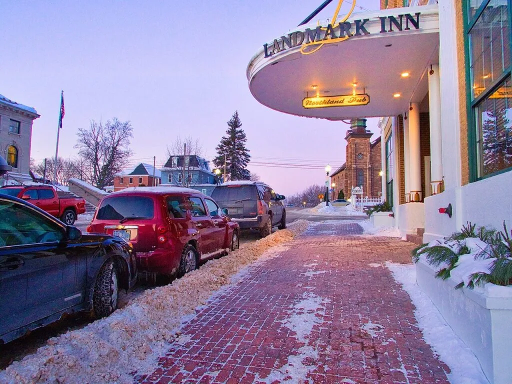 Scrumptious Stays In Upper Peninsula Landmark Inn