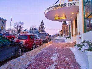 Landmark 31812075274