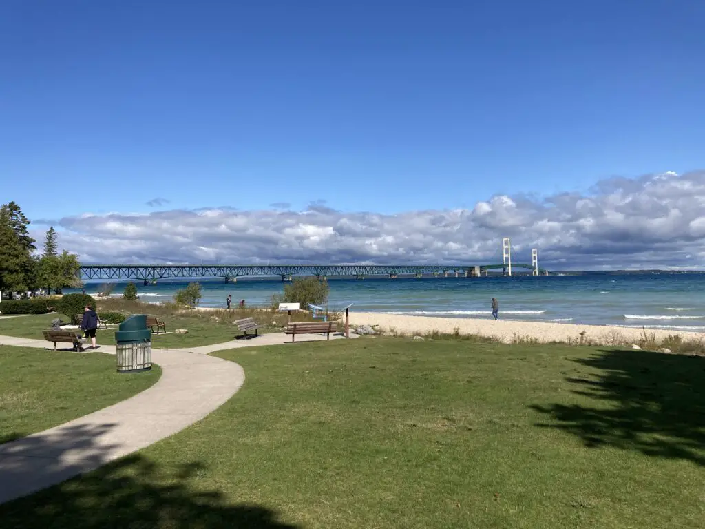 Straits Of Mackinac Webcams
