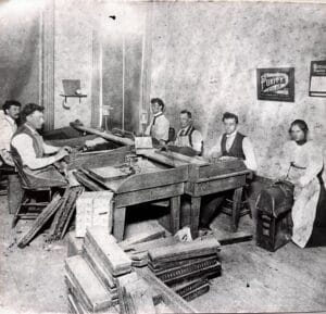 Queen Bee Cigar Company Lansing