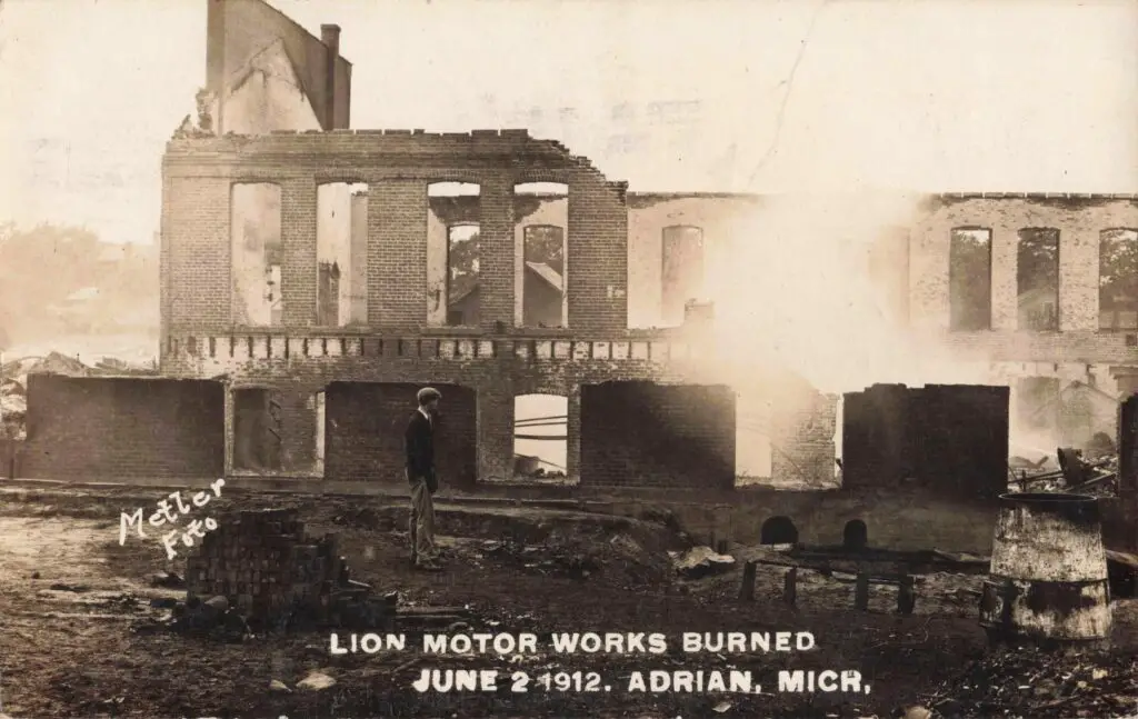 Fire At Lion Auto Works 1912