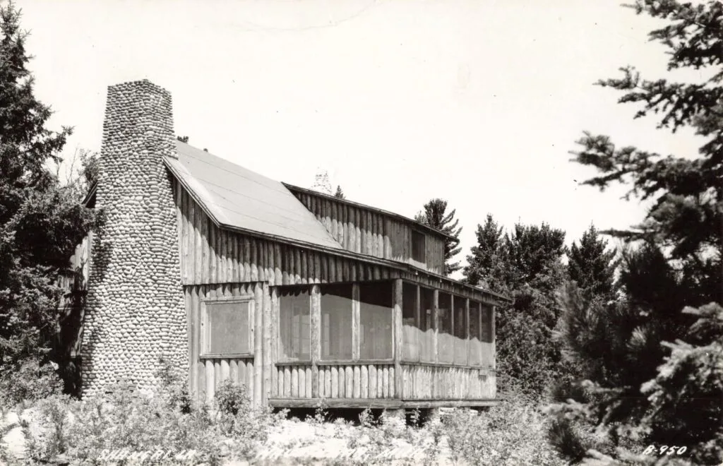  Hiawatha Sportsman’s Club