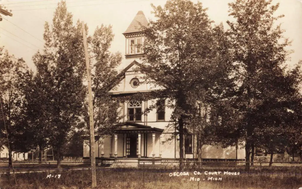 Oscoda Co. Courthouse