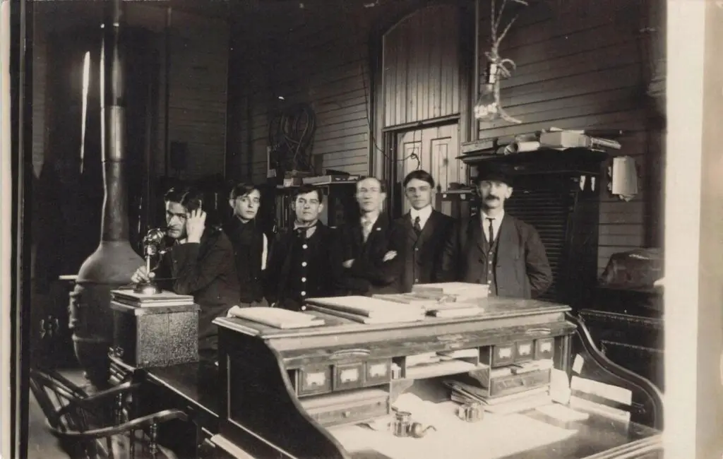 Telephone Office In Early 1900S