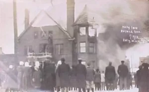 Attachment Burning Of The Holly Inn 1913