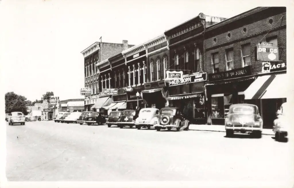 Holly In The Late 1930S