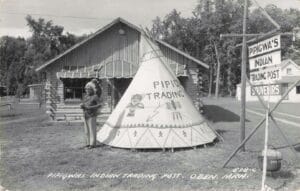 Pipigwas Indian Trading Post. Oden Mich