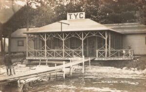 Topinabee Yacht Club