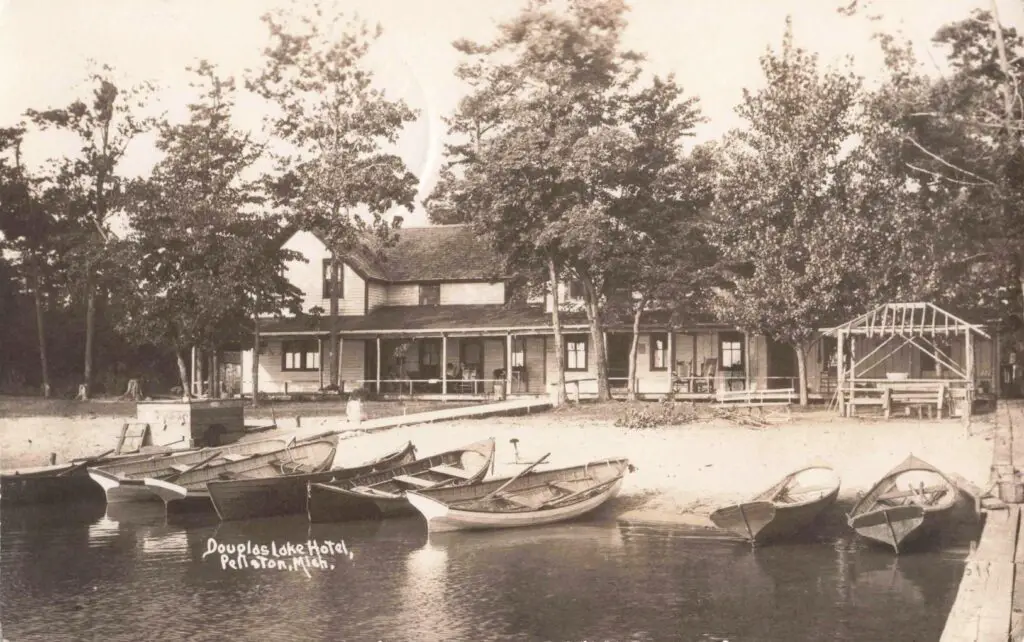 Historic Hotel By A Serene Lake.