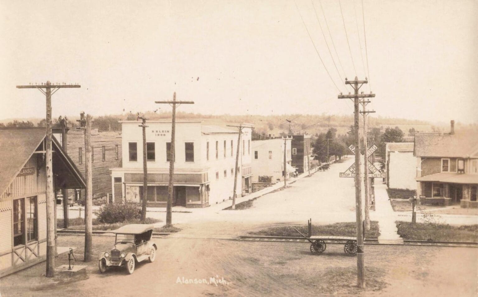 History of Alanson Michigan - A Legendary Waterway Village - Video