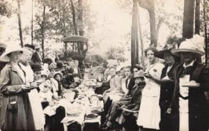 Tinder 6864 Tinder Rppc 013727 Tinder Rppc 013727 1635X1025