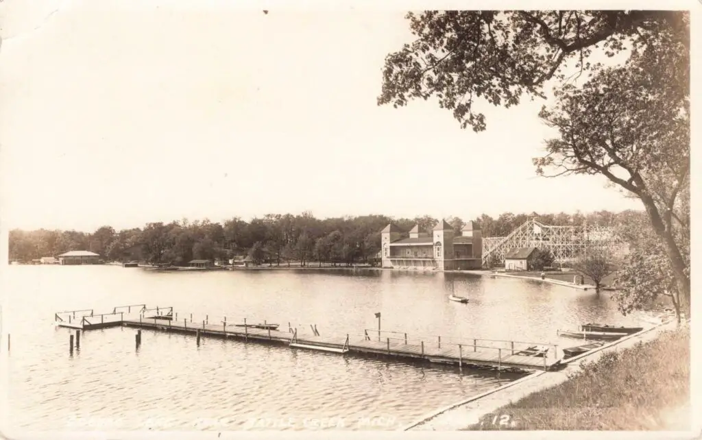 Tinder 8154 Tinder Rppc 016307 Tinder Rppc 016307 1610X1009