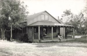 Hiawatha Lodge Au Train Mich