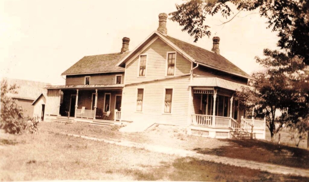 Historic House With Porch And Yard