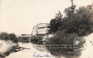 Tinder 5831 Tinder Rppc 011661 Tinder Rppc 011661 1637X1032