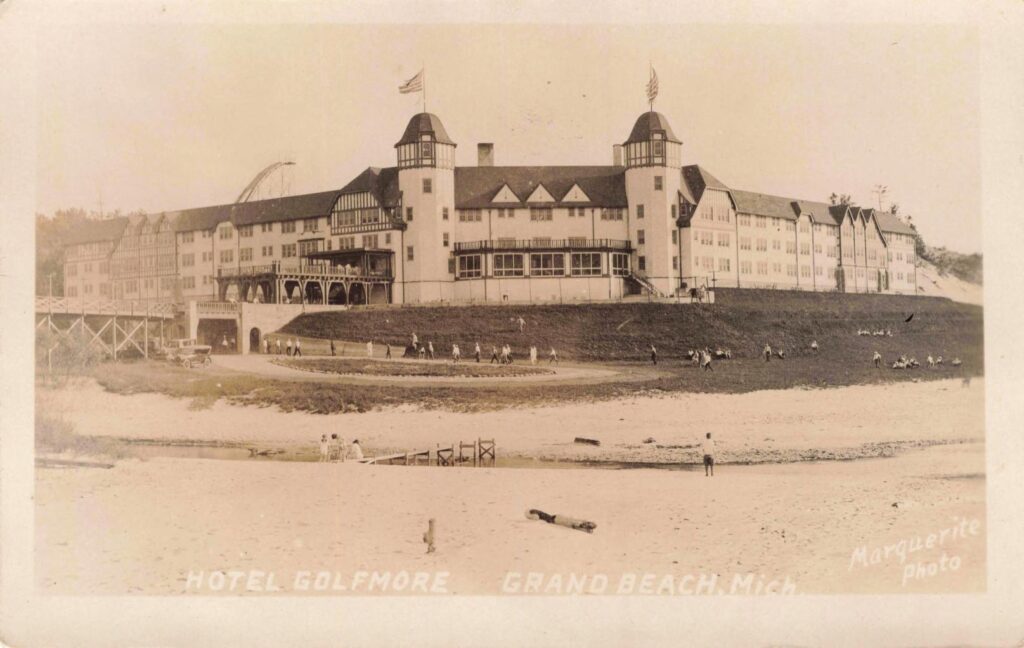 Historic Hotel By The Beach.