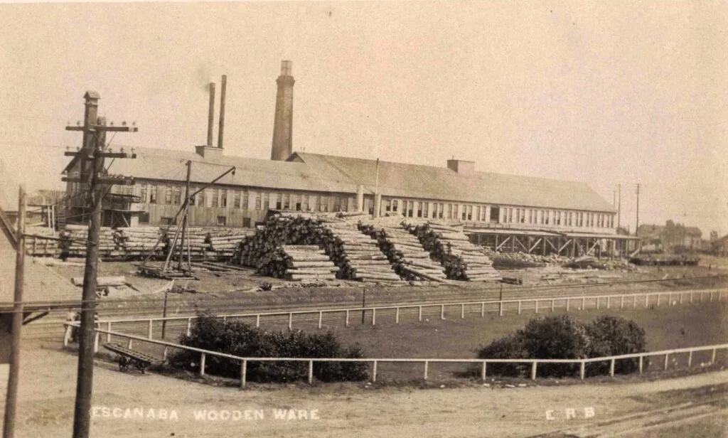 Historic Wooden Ware Factory With Lumber.