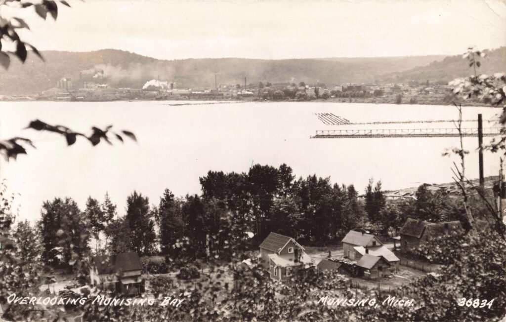 Tinder 469 Tinder Rppc 000937 Tinder Rppc 000937 1623X1033