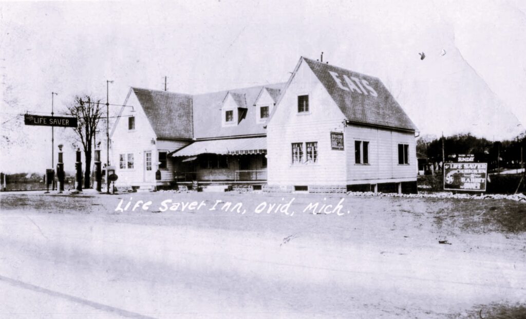 Historic Inn With Vintage Signage.