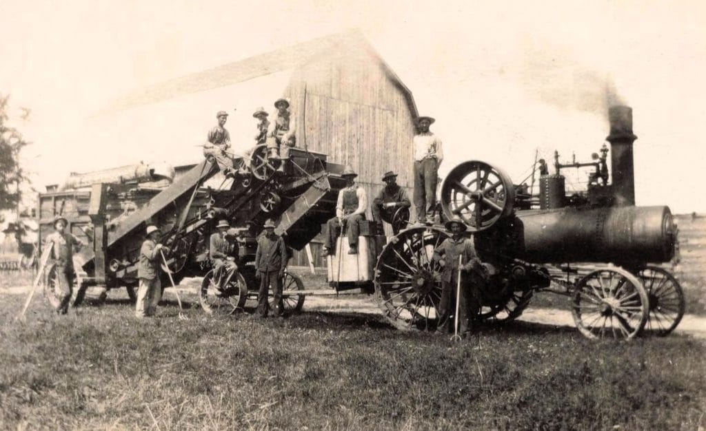 Steam Tractor And Thresher Pinconning