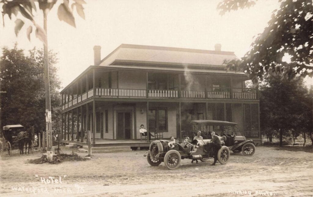 Waterford Hotel On The Dixie Highway