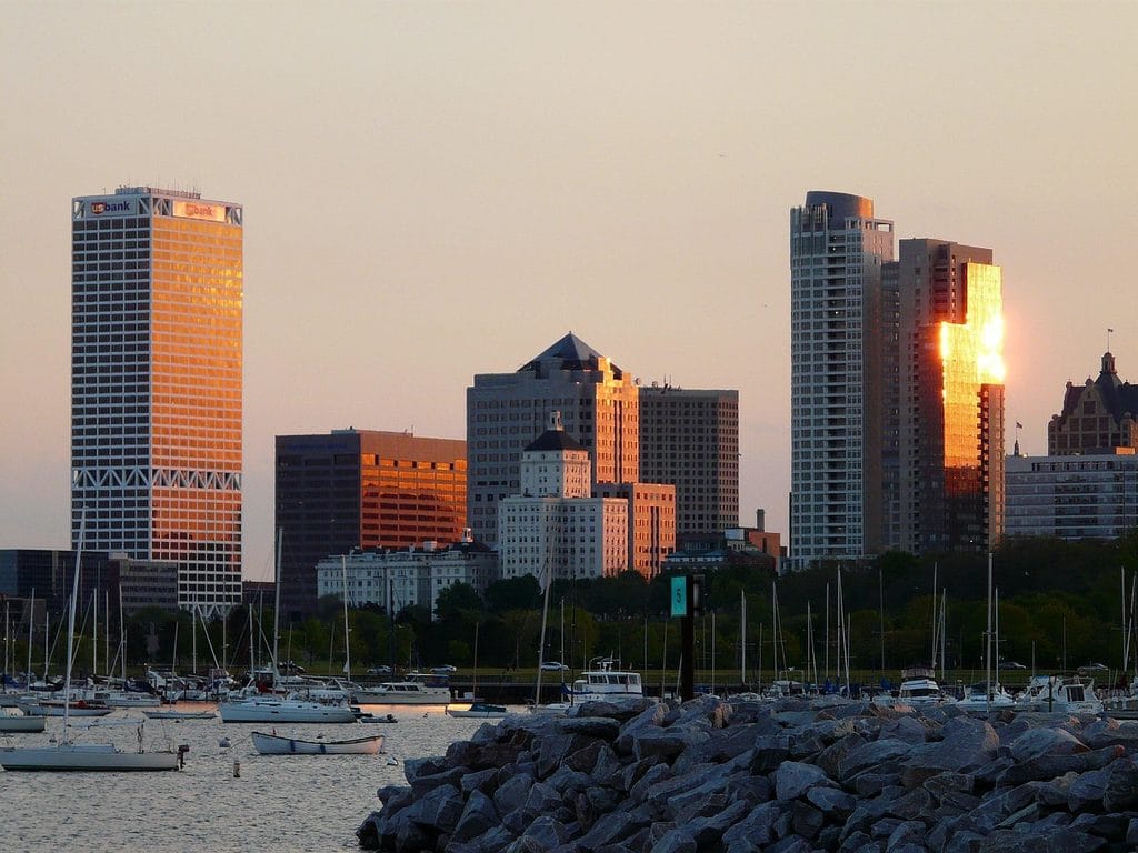 Milwaukee - Plan A Great Lakes Cruise With Chatgpt