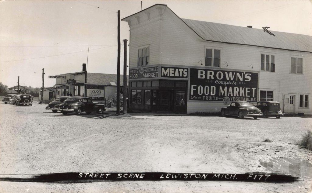 Historic Street Scene In Lewiston, Michigan